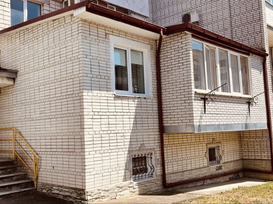 ПРОДАЖ квартири 5 кімнат 120 м кв вул.Мазепи 32 Трускавець