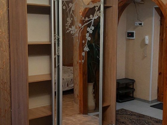 Продам 1ю квартиру в центре 