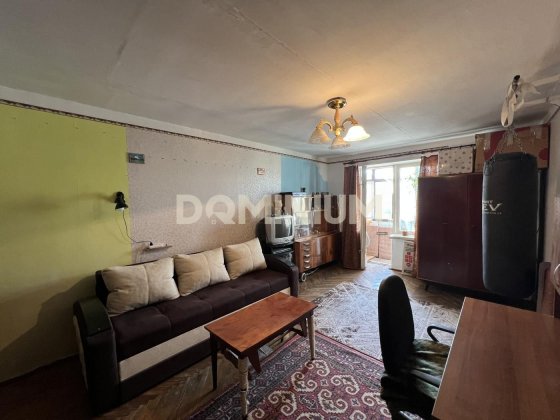 Продається 1-кімнатна квартира в м.Хуст Хуст