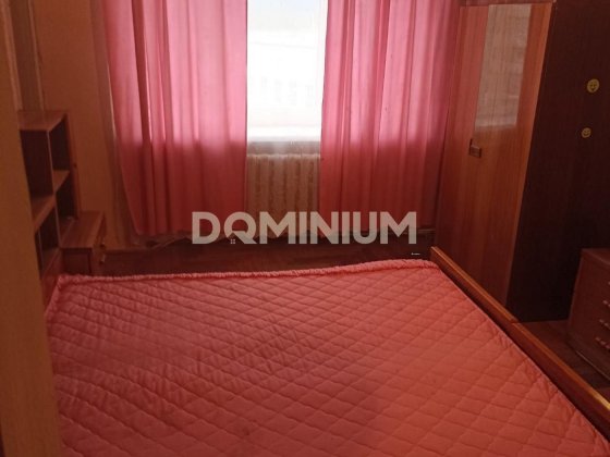 Продається 4 кімнатна квартира у м. Хуст Хуст