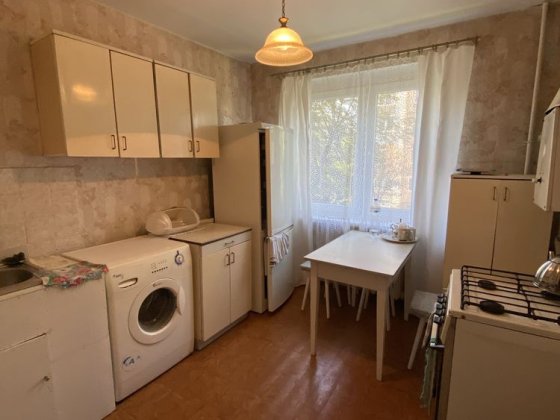 Продам 2-кімнатну квартиру Вдалий поверх – другий! Шептицький