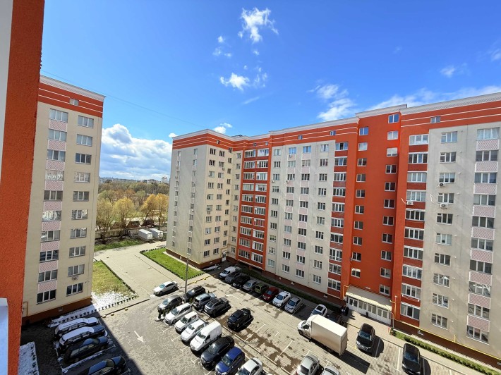 Продаж 2к квартира Рауш з мінімальним оформленням Виставка - фото 1