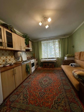 Терміновий продаж кімнат в гуртожитку м.Шептицький - фото 1