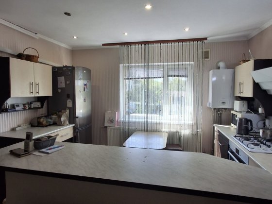 Продаётся в Новострое Чугуев