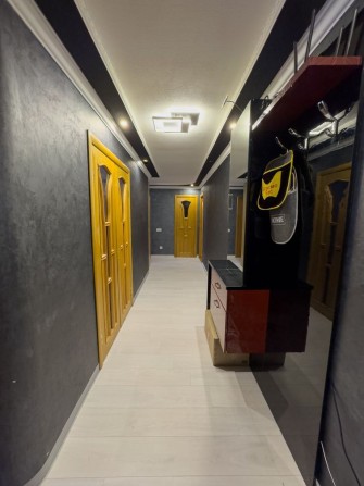 Квартира трьох кімнатна - фото 1