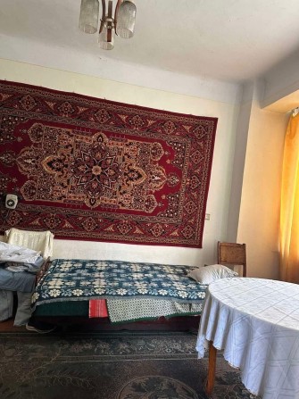 Продам 2 кімнатну квартиру поблизу Шептицького - фото 1