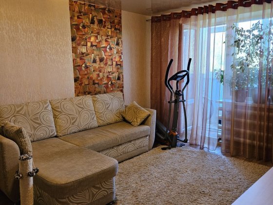 Квартира 3-х комн с мебелью и техникой Шостка