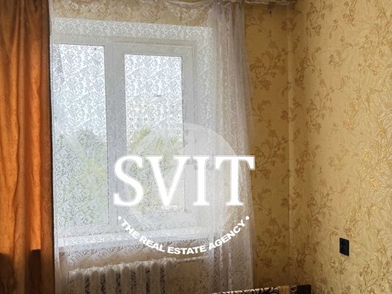 Продам затишну 4 ккв в Чугуєві Чугуев