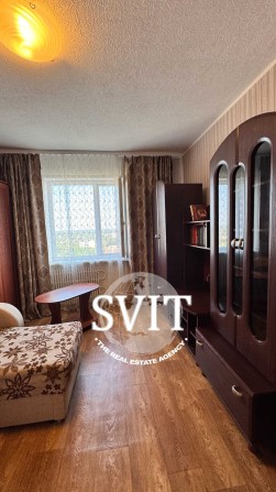 Продам 3 к.кв в Чугуєві - фото 1