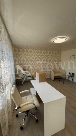 Продаж 1 кімнатної квартири в центрі міста! - фото 1