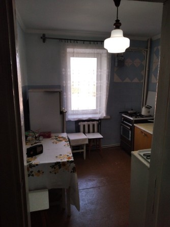 Продам 3-х кімнатну квартиру - фото 1