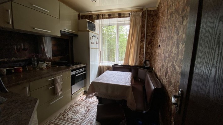 Продаж квартири на Остапа Вишні 5 - фото 1