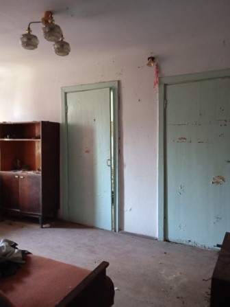 Терміново продам 3кім.кв..під ремонт! Варіант під Бізнес! - фото 1