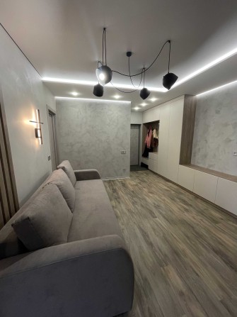 Продам квартиру в ЖК Днепровская Брама Слобожанское 8 марта Совхозная - фото 1