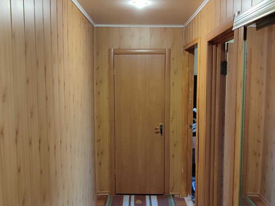 Продам квартиру  3 кімнатну, 57 кв.м. Підгородне