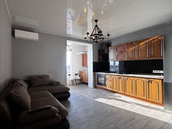 Продаж сучасної 3к.квартири в ЖК Брама -1 ! Слобожанське