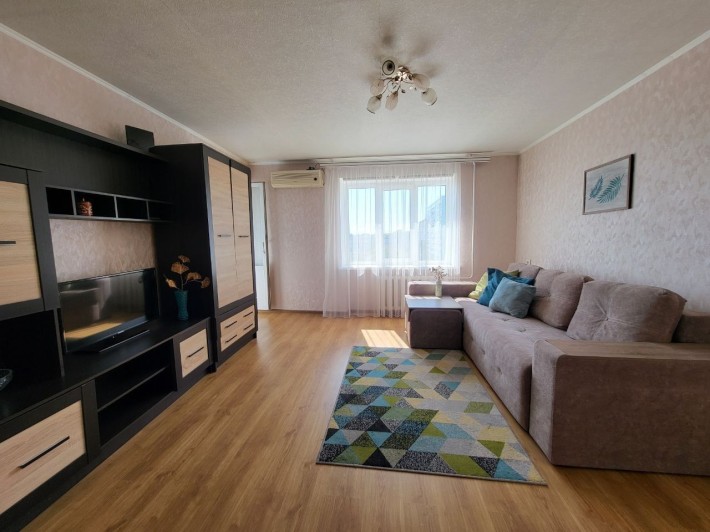 Продам 2-кімнатну квартиру лівий берег - фото 1
