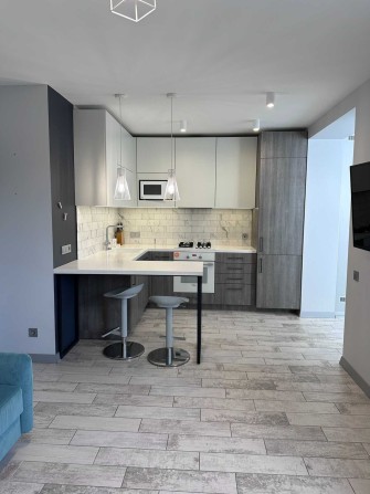 Продам 2-к квартиру (53м2) с ремонтом в ЖК Днепровская Брама-1 - фото 1