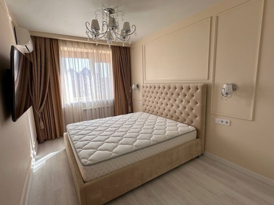 Продам современную в жк Днепровская Брама/слобожанское Слобожанське