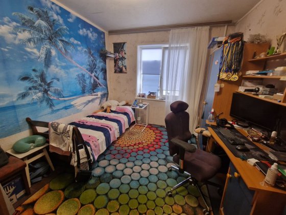 Продам 3к смт Слобожанский ул Тепличная - Героев Украины Слобожанське