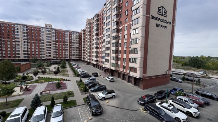 Продам квартиру в ЖК Дніпровська Брама-1 - фото 1