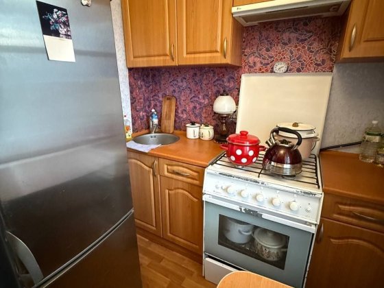 Продам 1 кімнатну квартиру, кінець проспект Слобожанський, Слобожанское