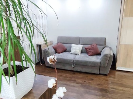 Продам 2 кімнатну квартиру смт. Слобожанське. Слобожанское