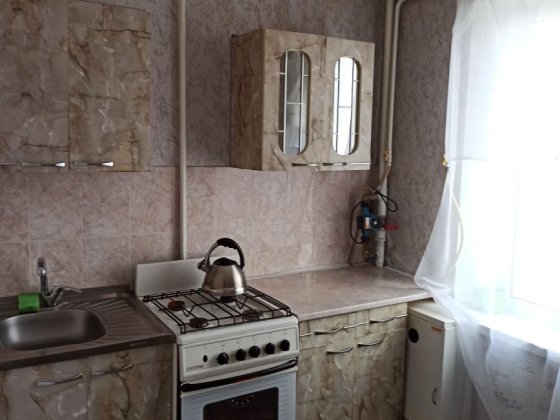 Продам 1 к. КВартиру Синельниково