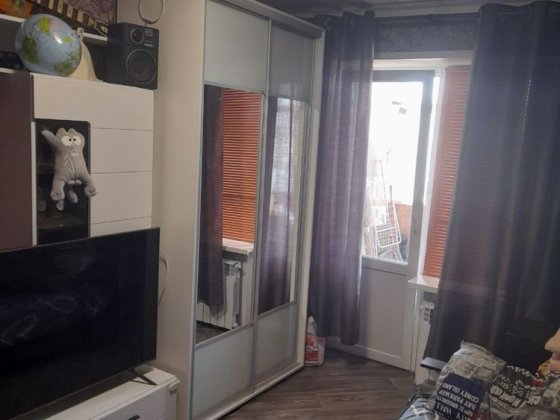 3 комнатная квартира 3-Левобережный от СОБСТВЕННИКА Слобожанское