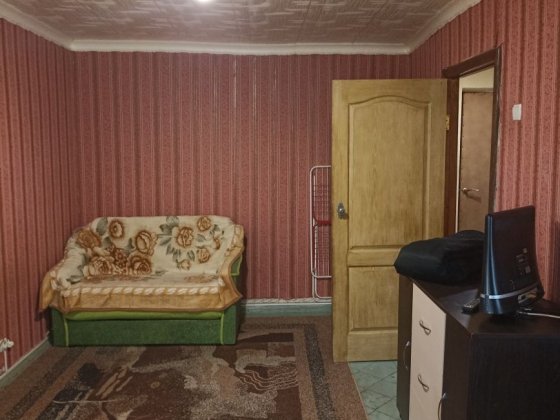 1-я квартира в центре города Вольногорск. Вільногірськ