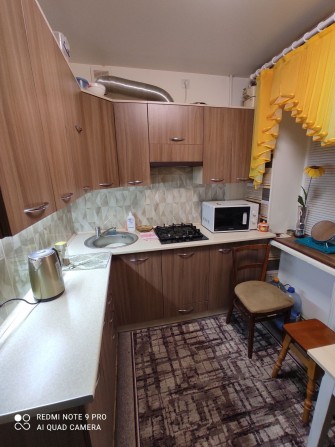 Продам 3х комнатную квартиру - фото 1