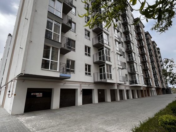 Продам большую 1-к квартиру (53м2) ЖК Дніпровська Брама 2 Слобожанское