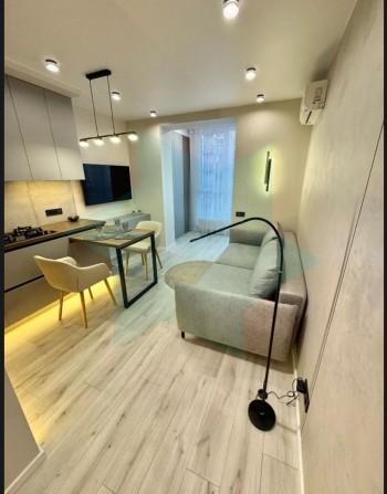 Продам 1-к квартиру ЖК Днепровская Брама 2 Слобожанское - фото 1
