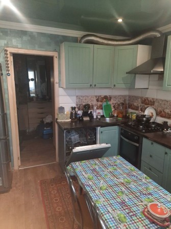 Продам 2-кімнатну квартиру з ремонтом та частково меблями - фото 1