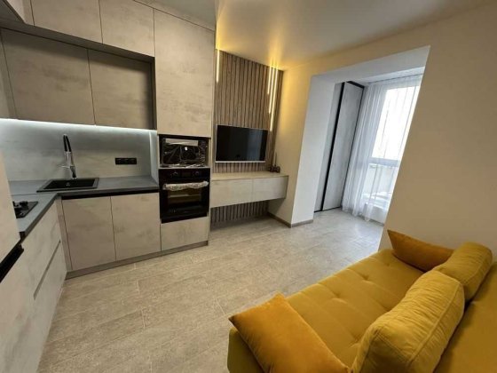 Продам світлу 1к квартиру ЖК Дніпровська Брама 2 Слобожанське