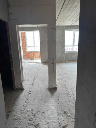 Продам однокімнатну квартиру 49,2м2 - фото 1