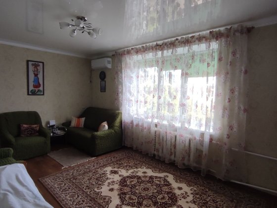 Продаж 2 кім кв в Новогуйвинську Новогуйвиське