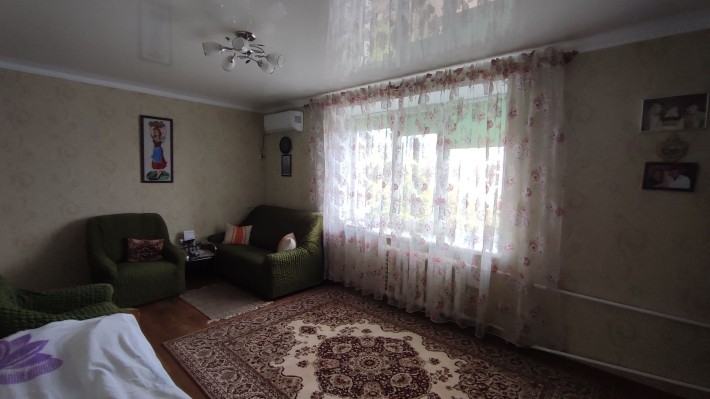 Продаж 2 кім кв в Новогуйвинську - фото 1