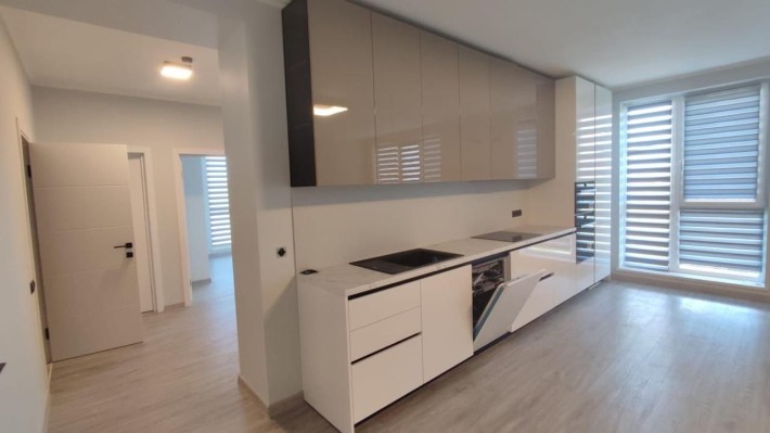 Продається 3-х кімн. кв-ра з гаражем в ЖК " Квадрат" - фото 1