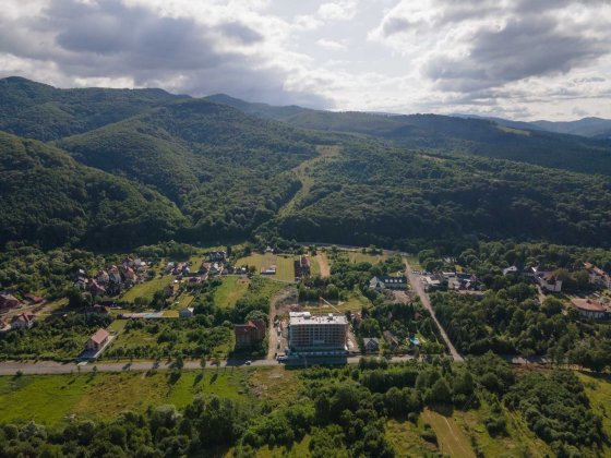 Квартири з видом на Карпати/За 3 хв. від санаторію "Квітка Полонини" Солочин