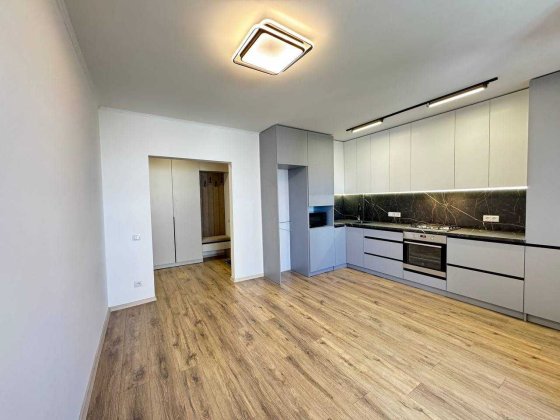 Продаж 2к квартири з ремонтом в ЖК Калинова Слобода! Крихівці