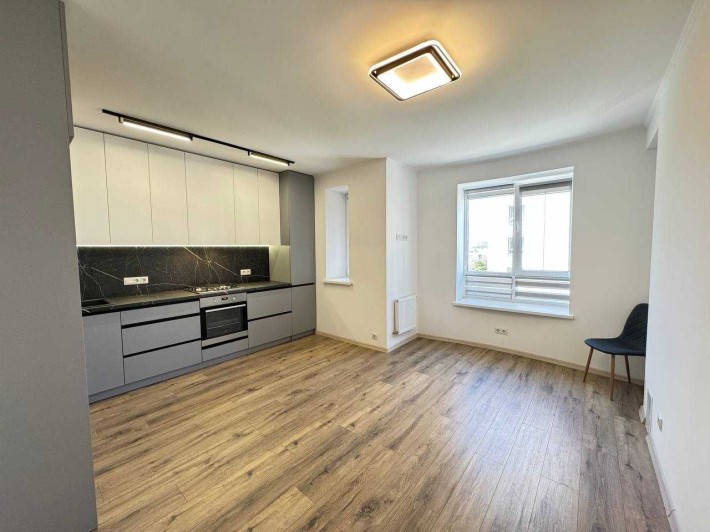 Продаж 2 кім. 3 поверх 64 м2 з сучасним ремонтом в ЖК Калинова Слобода - фото 1