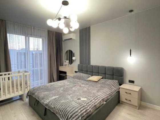 Продам двокімнатну квартиру з ремонтом та меблями ЖК Містечко козацьке Крихівці