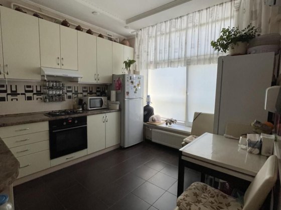 Продаж 2 кімнатна квартира жк Білий Шоколад Центр, Білогородка Белогородка