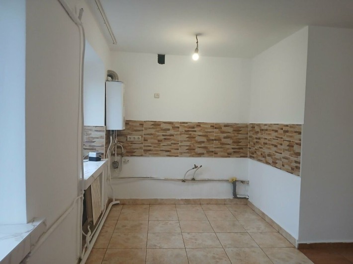 Чудова 2 кімнатна квартира в Ворзелі ,Кухня 30м2 - фото 1