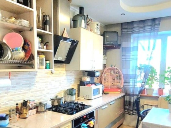 Велика  дворівнева  квартира 3-4поверх ЖК  Петровське  терміново! Святопетровское