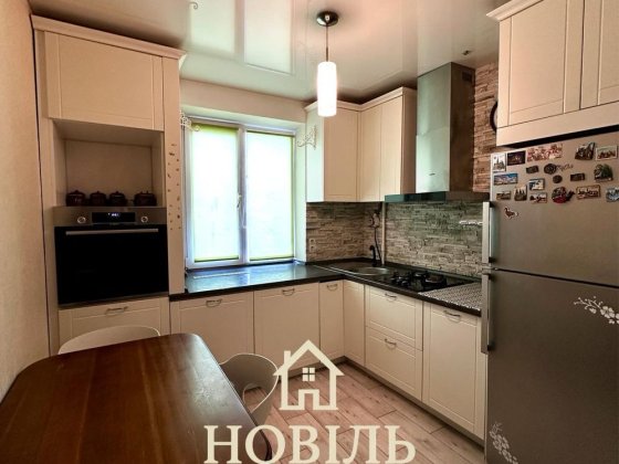 Продам 2-кім квартиру з меблями і технікою Чабани вул. Юності 1 Чабаны