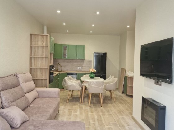 Квартира 49 м кв з окремим виходом ! Чабаны