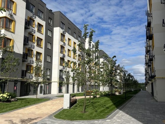 Продаж квартири-судії з ремонтом в ЖК Молодість Стоянка