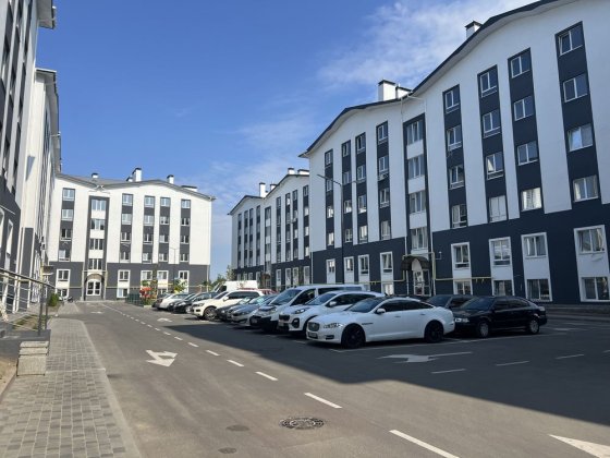 Є оселя квартира 31м2 Святопетрівське вул. Теплична право властності Святопетровское